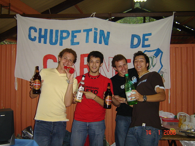 El Chupetin bien acompañado